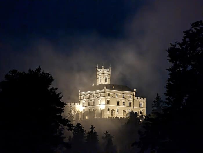 Schloss Trakošćan auf einem Foto von 2023
