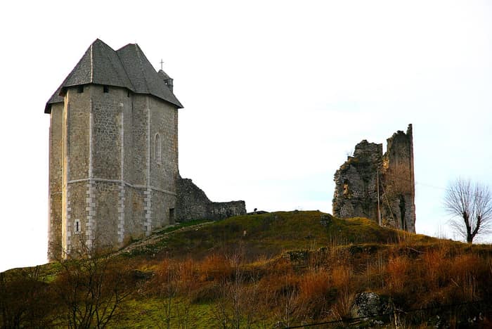 Sokolac castle on its rocky rise in the town of Brinje