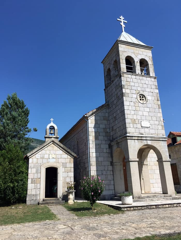 Manastir Dragović, još jedan pogled na sklop