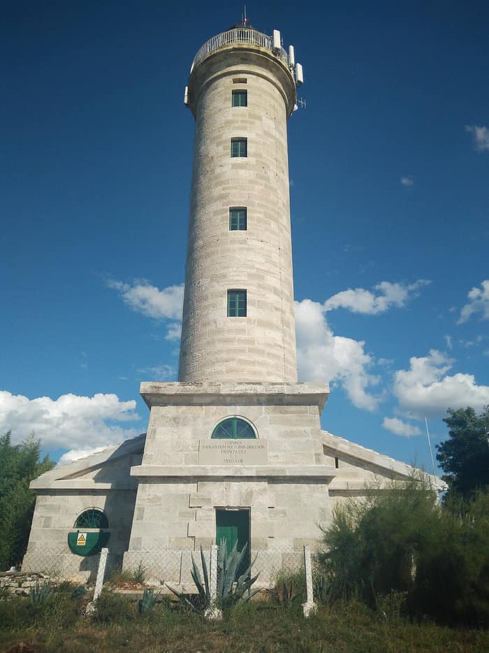 Leuchtturm von Savudrija in der Frontansicht